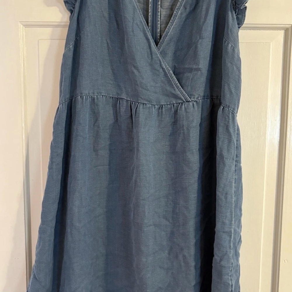 LOFT Chambray soft V-Neck Dress in Dusty Blue 12T